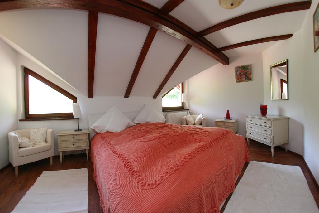 Vila Anastasia Sacarimbu Δωμάτιο φωτογραφία